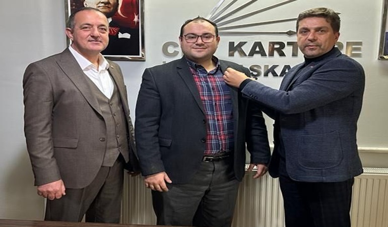 AKP’li annenin oğlu CHP’li oldu