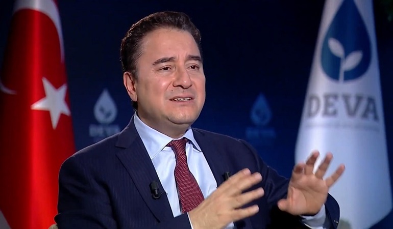 Ali Babacan AKP'den gel çağrısı mı bekliyor?