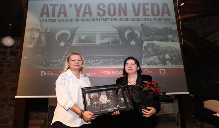 Atatürk, naaşının İzmit’ten Ankara’ya uğurlanışının 86. yılında anıldı 