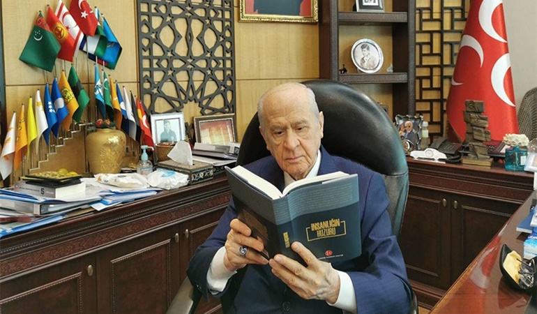 Bahçeli, 17-25'le iktidarı tehdit mi ediyor?