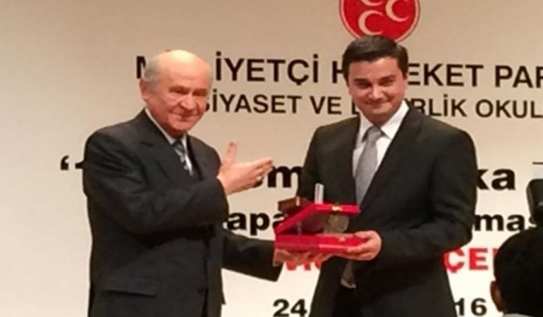 Bahçeli'yi eleştirmişti, görevden alındı