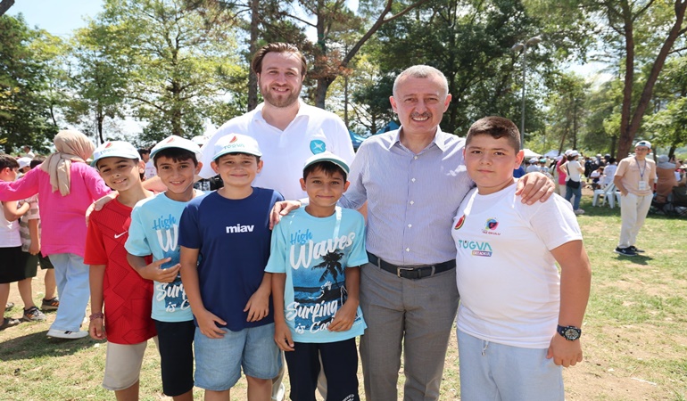 Başkan Büyükakın, TÜGVA’nın 2024 yaz kapanış programına katıldı