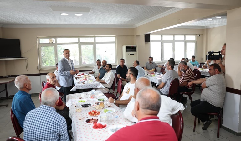 Başkan Gökçe uzun yol emekçileri ile bir araya geldi