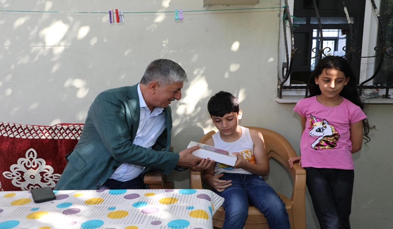 Başkan Ömeroğlu, Kabak ailesine konuk oldu