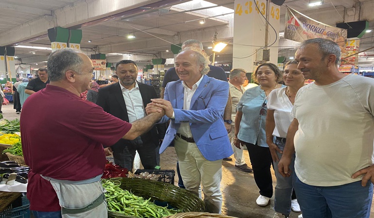 Başkan Vekili Arcan’dan pazarcı esnafına hayırlı işler