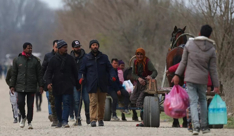 Belediyeler göçmen sorununa göz yumuyor