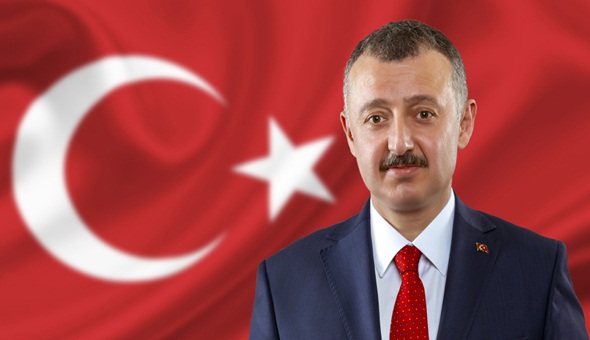 Büyükakın: Genç kardeşim geleceğimizin teminatı sensin