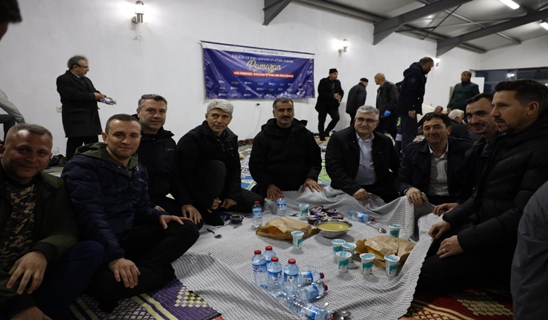 Büyükşehir bu kez Bulgaristan’ın Killi ilçesinde iftar sofrası kurdu