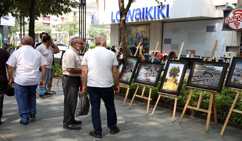 Büyükşehir’den depreminin 24. yılına özel sergi