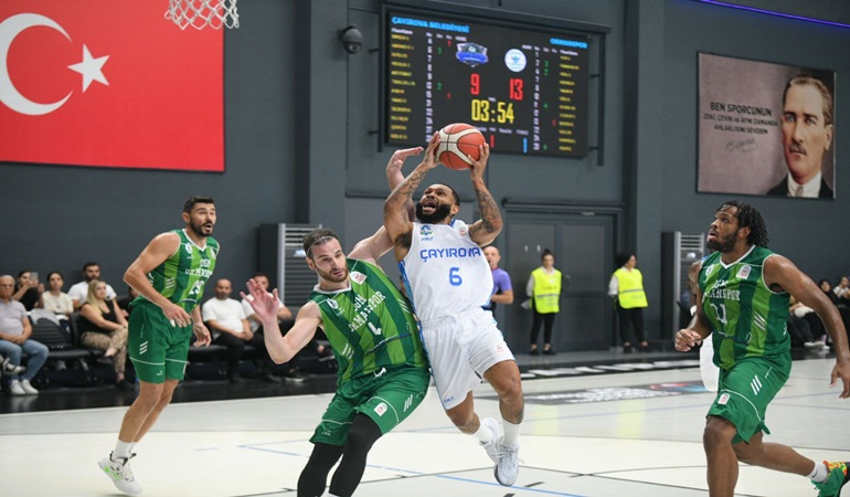 Çayırova Belediyesi Basketbol Takımı 4’üncü maçında 3’üncü galibiyetini aldı