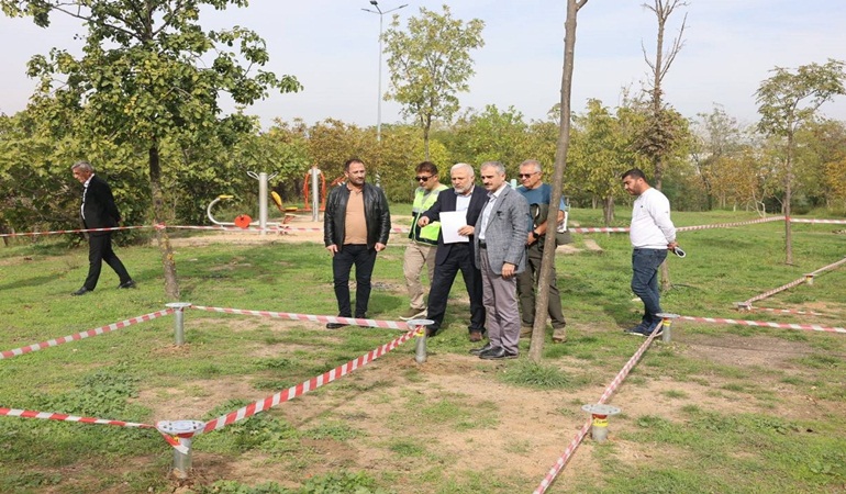 Çayırova’da geçici barınma alanı için kollar sıvandı