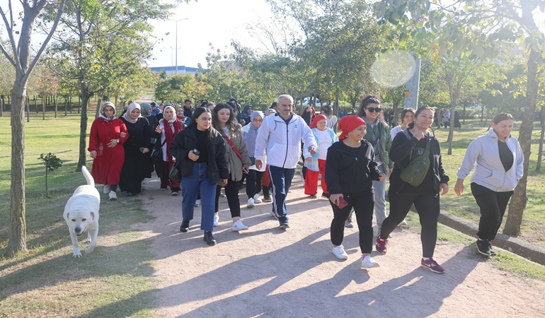 Çayırova’da sağlıklı yaşam yürüyüşü