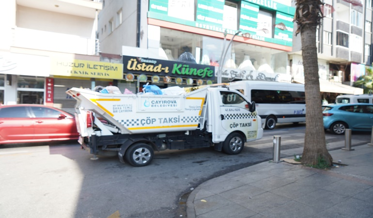 Çayırova işlek cadde ve dar sokaklarda Çöp Taksi hizmet veriyor