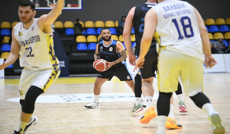 Çayırova’nın Basketbol takımı Kapaklı’dan da galibiyetle döndü