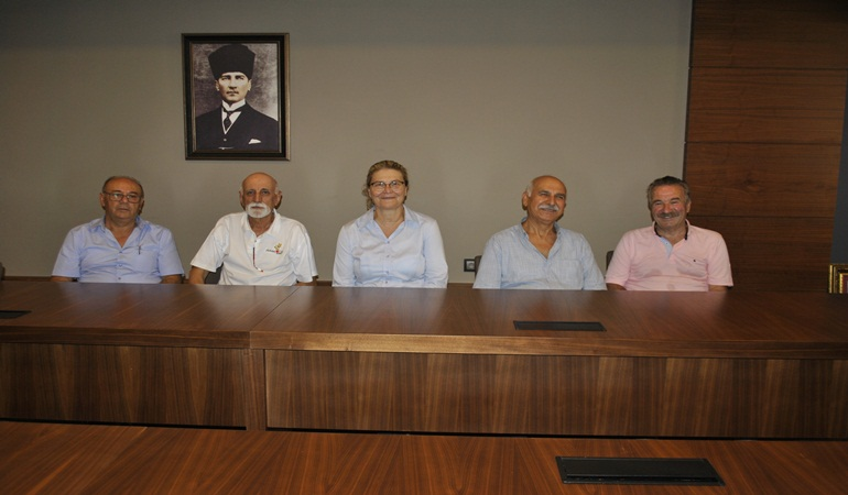CHP Derince geçici yönetim kurulu resmen göreve başladı