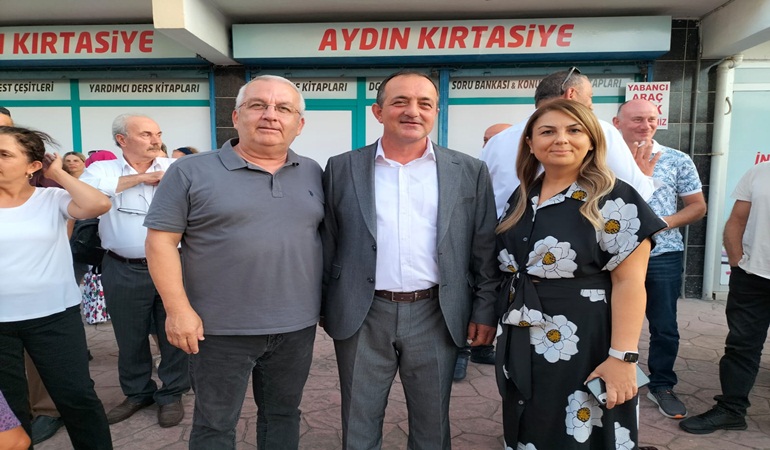 CHP Kartepe'de Bayrak adaylığını açıkladı