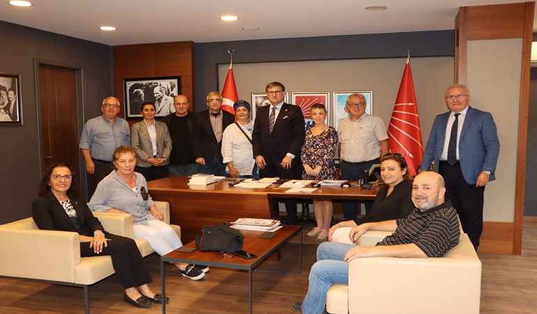 CHP Kocaeli ailesine katılan yeni isimlerden ziyaret