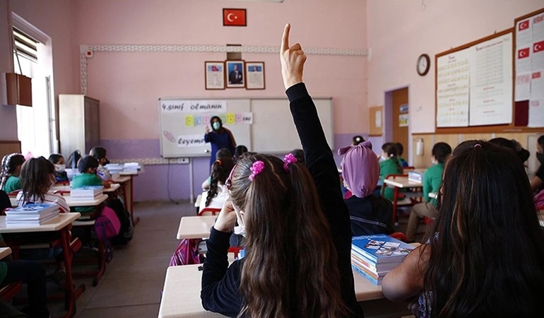 Darıca’da patlama nedeniyle okullar iki gün tatil edildi