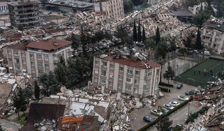 Deprem bölgesindeki ihaleler yandaş isimlere gitti