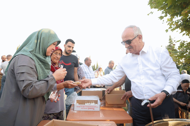 Derince’de dualar deprem şehitlerimiz için