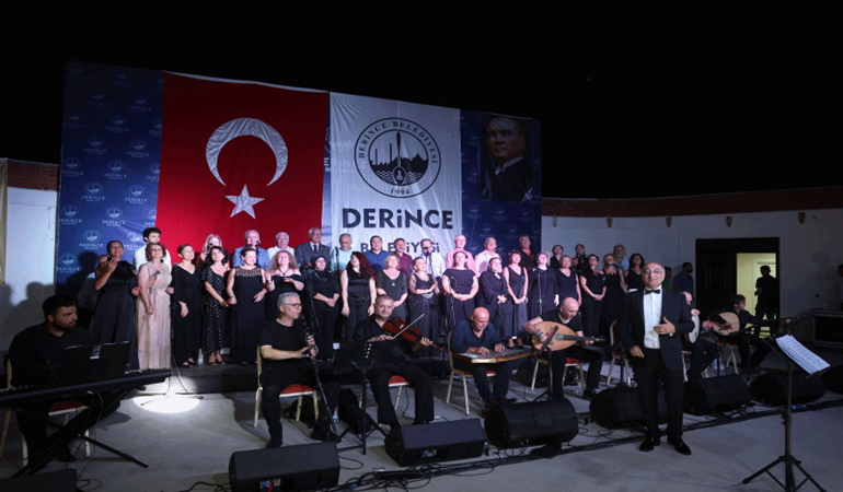 Derince’de müzik dolu bir akşam daha