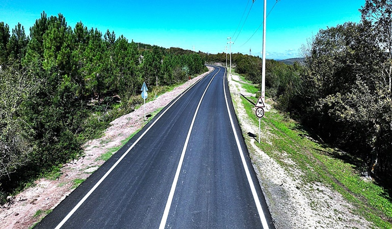 Derince Toylar Köyü’ne uçak pisti gibi yol!