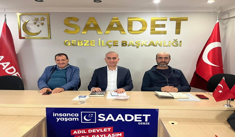 Gebze’de Saadet Partililer afetlere karşı hazırlıksızlığa dikkat çekti