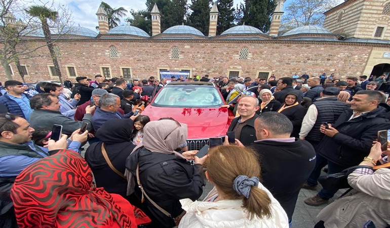 Gebze’de TOGG izdihamı