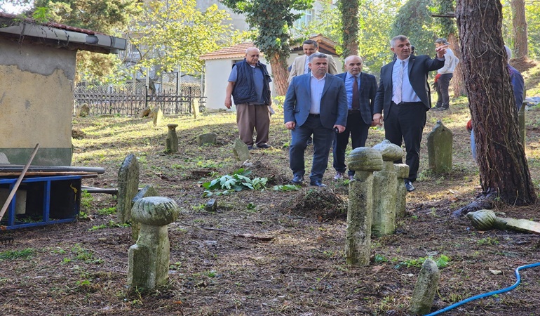 Gölcük’te tarihi mezar taşları için önemli adım 