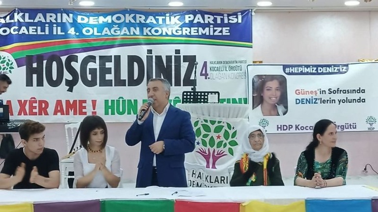 HDP kongresinde Kürdistan dedi, gözaltına alındı