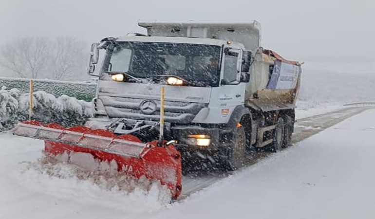 İzmit’te yollar açık, vatandaşlar güvende