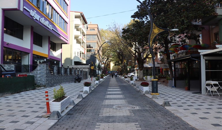 İzmitliler, Cebesoy Sokak’ın son haline hayran kaldı 