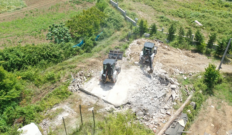 Kandıra’da o kaçak yapı yıkıldı