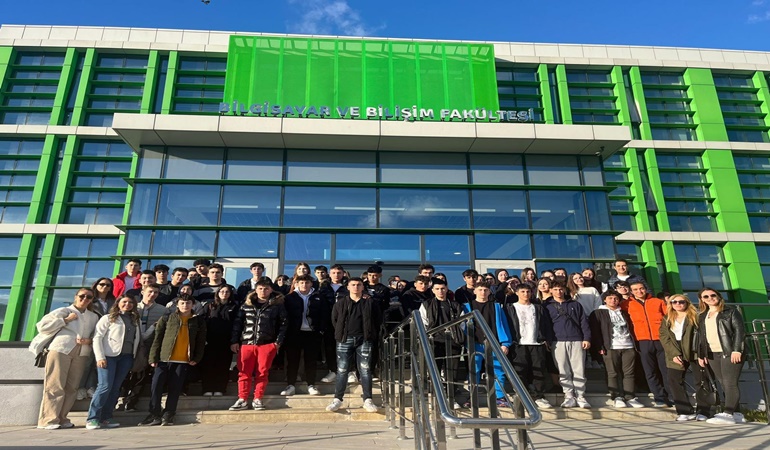 Kocaeli Bilnet öğrencilerinden unutulmaz bir İstanbul gezisi!