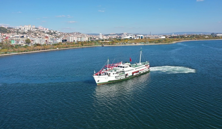 Kocaeli’de deniz var, ulaşım yok!