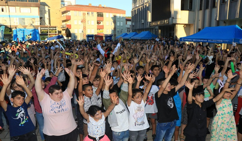 Kocaeli'nde çocuklar çok mutlu