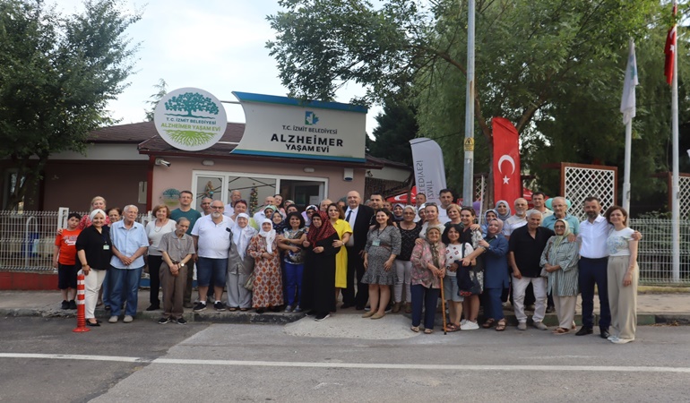 Kocaeli’nin ilk ve tek Alzheimer Yaşam Evi 3 yaşında 