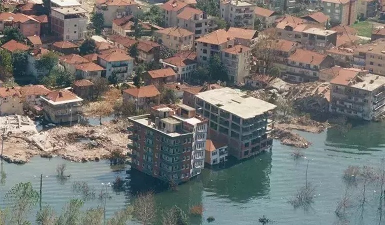 Korkutan açıklama: Her an deprem olabilir