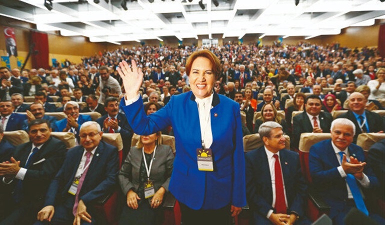 Merkez sağcılar İYİ Parti'yi terk etti!