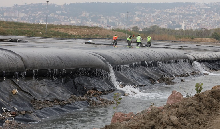 Kandıralı muhtarlar İzmit Körfezi’ne hayat verecek projeyi yerinde gördü