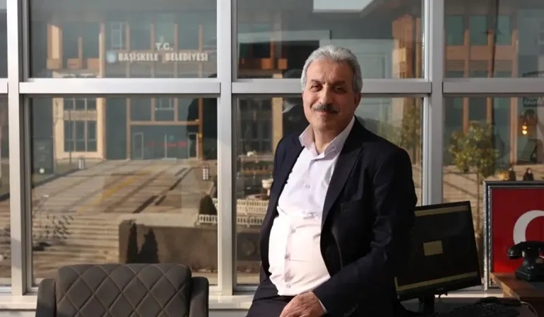 Mustafa Gürsoy’dan çifte istifa