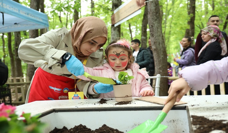 Ormanya’da Bi Dünya Eğlence coşkusu