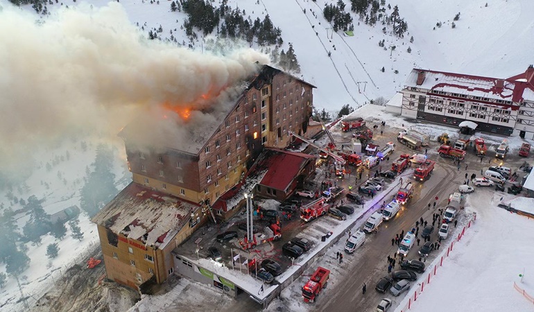 Otel yangınıyla ilgili AKP'lileri kızdıracak itiraf!