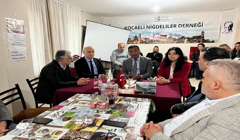 Şanbaz Yıldız, İzmit'te derneklerle buluştu