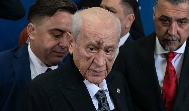 Şok iddia! Bahçeli yine düştü