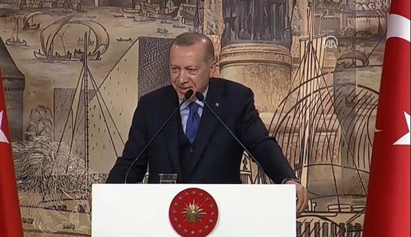 Tayyip Erdoğan'ın gülümsemesi büyük tepki çekti! 