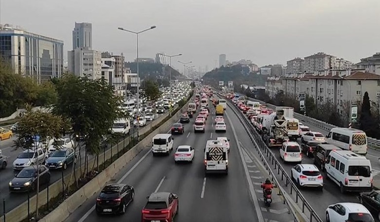 Trafikte makas atanların ehliyetleri iptal edilecek