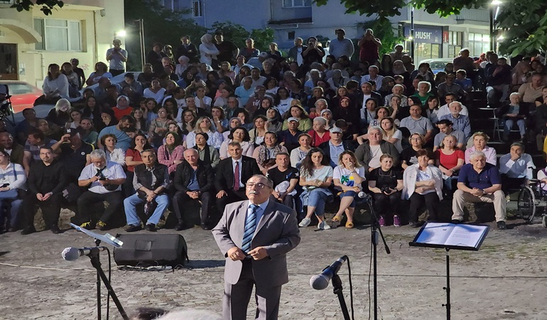 Türk Halk Müziği ezgileri Yalı Evleri’nden yükseldi