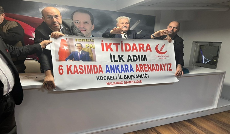 Yeniden Refah Partisi iktidara yürüyüş manifestosunu halka duyurdu