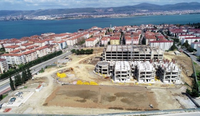 Yılan hikayesine dönen Gölcük Devlet Hastanesi inşaatı TBMM gündeminde